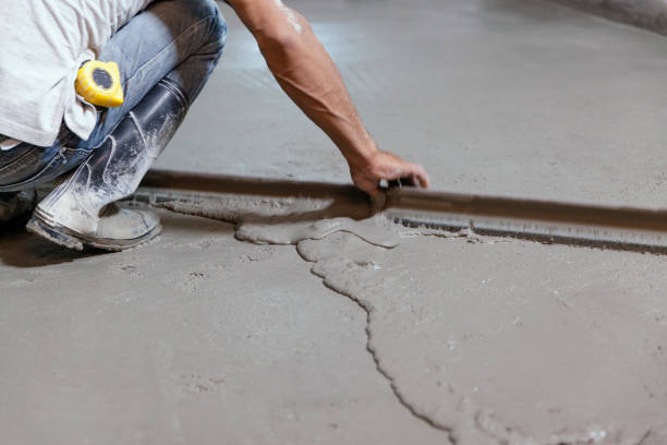 Best Stamped Concrete Services in Meiners Oaks, CA
